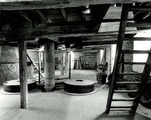 The ground floor of Clophill Mill in 1983 [Z50/31/111]